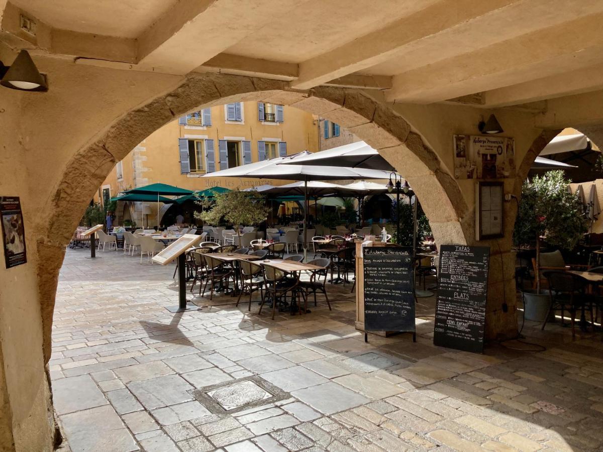 5 Star Rated Exclusive House In Valbonne Village Exteriör bild